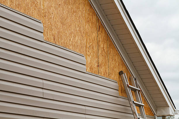 24/7 Emergency Siding Replacement experts in Hendersonville, NC